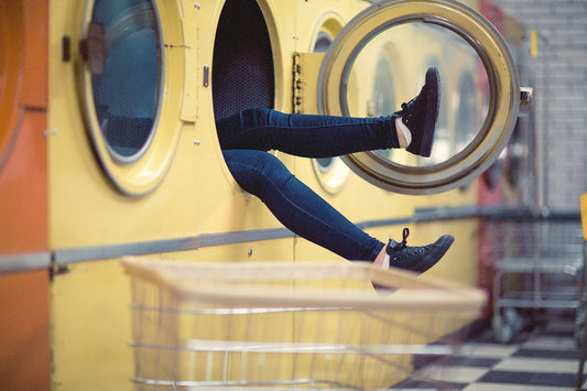 Ultrasonic Cleaner: Is It A Better Alternative For Big Laundry Machines?