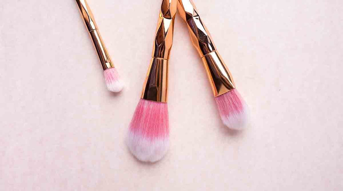 How to Clean Makeup Brushes Using an Ultrasonic Cleaner